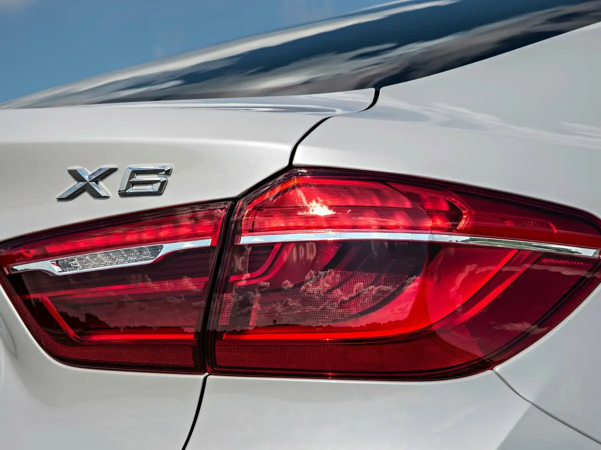 BMW X6 II (F16) Внедорожник 5 дв. — сүрөт 17
