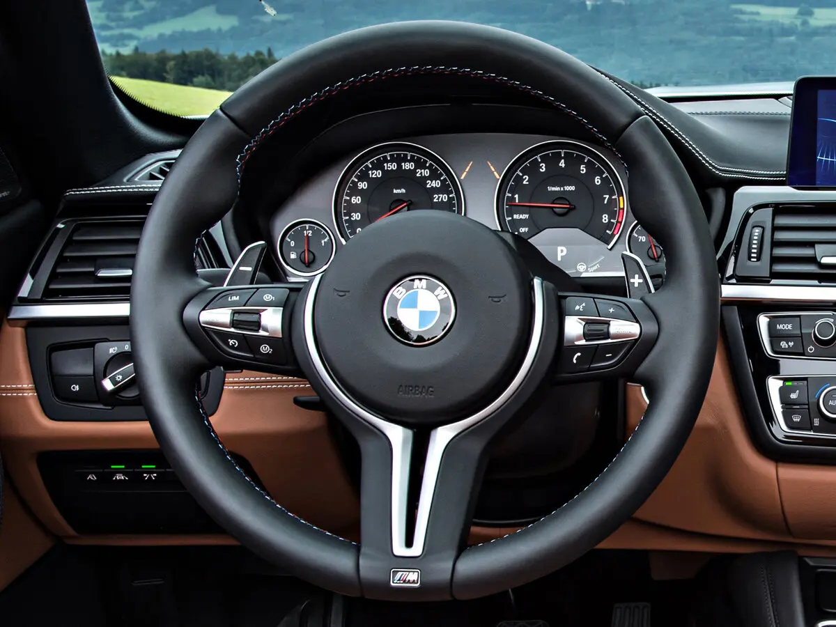 BMW M4 F82/F83 Кабриолет — сүрөт 9