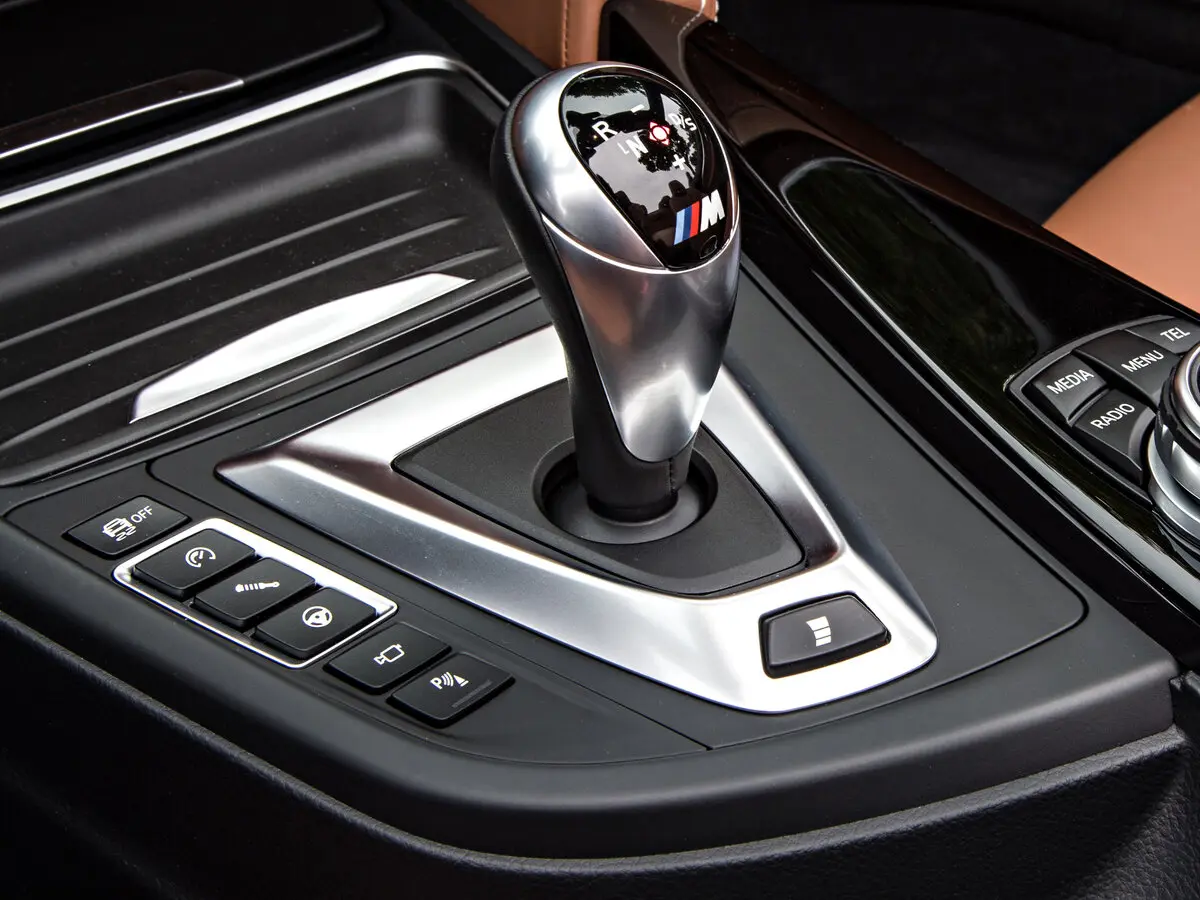 BMW M4 F82/F83 Кабриолет — сүрөт 11