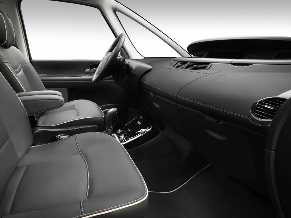 Renault Espace IV Рестайлинг 2 Минивэн — фото 5