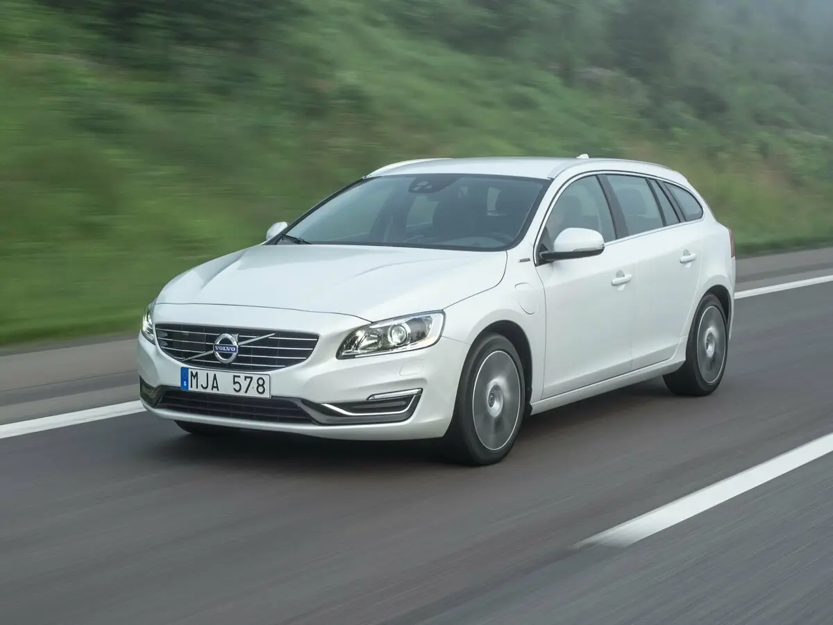 Volvo V60 I Рестайлинг Универсал 5 дв. Plug-in-Hybrid