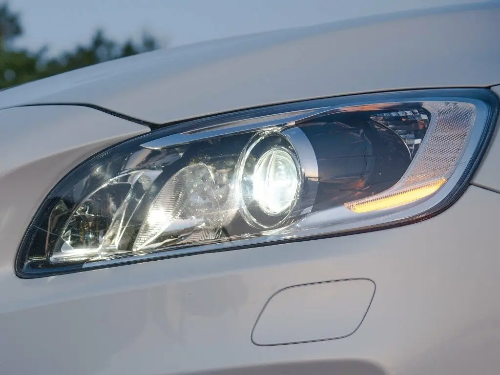 Volvo V60 I Рестайлинг Универсал 5 дв. Plug-in-Hybrid — сүрөт 12