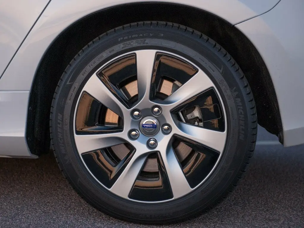 Volvo V60 I Рестайлинг Универсал 5 дв. Plug-in-Hybrid — сүрөт 16
