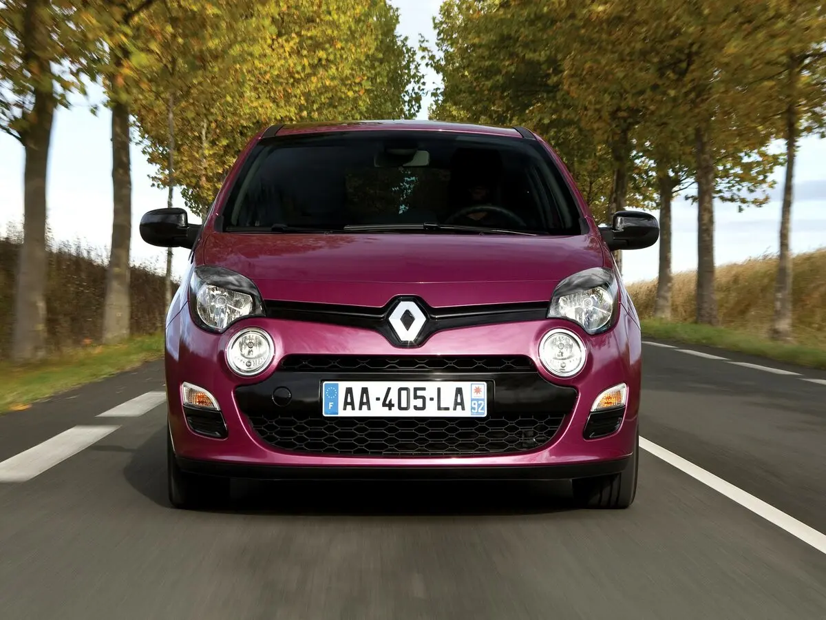 Renault Twingo II Рестайлинг Хэтчбек 3 дв. — 照片 3