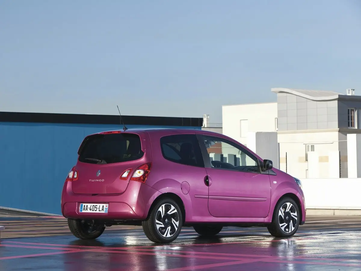 Renault Twingo II Рестайлинг Хэтчбек 3 дв. — 照片 5