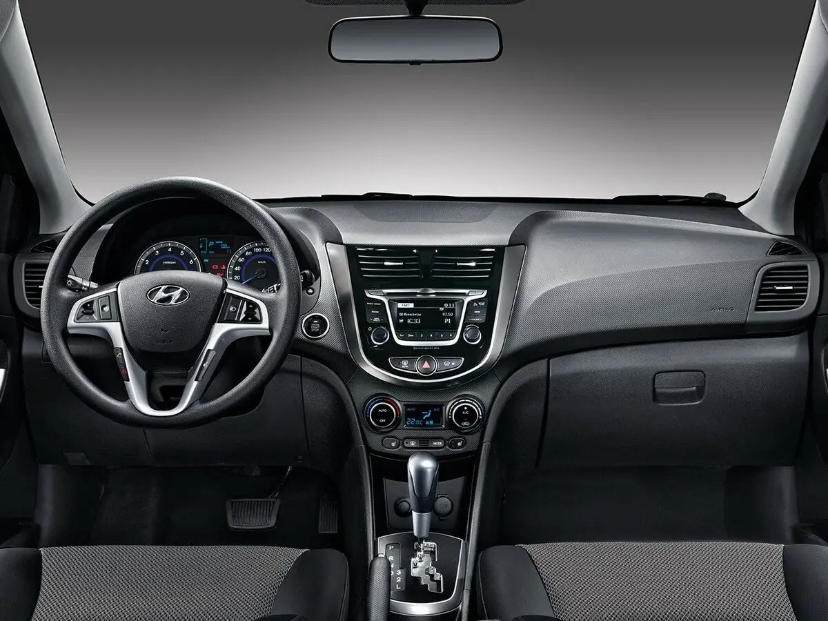 Hyundai Solaris I Рестайлинг Седан — сүрөт 3