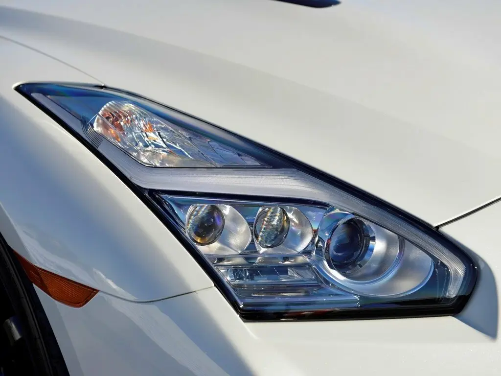 Nissan GT-R I Рестайлинг 2 Купе Nismo — сүрөт 11