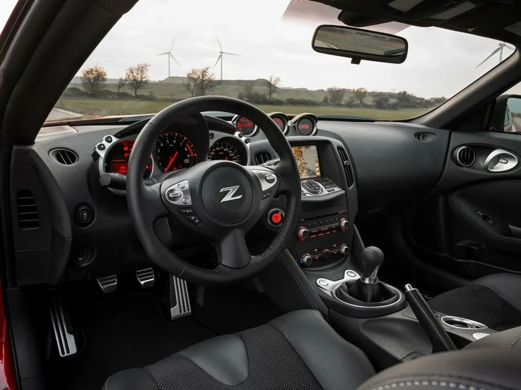 Nissan 370Z I Рестайлинг Купе — сүрөт 7