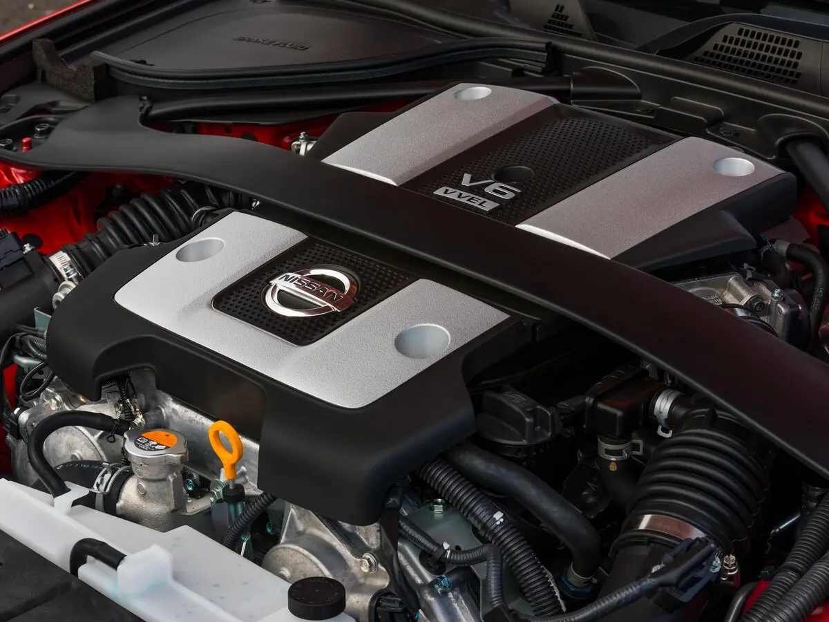 Nissan 370Z I Рестайлинг Родстер — сүрөт 14