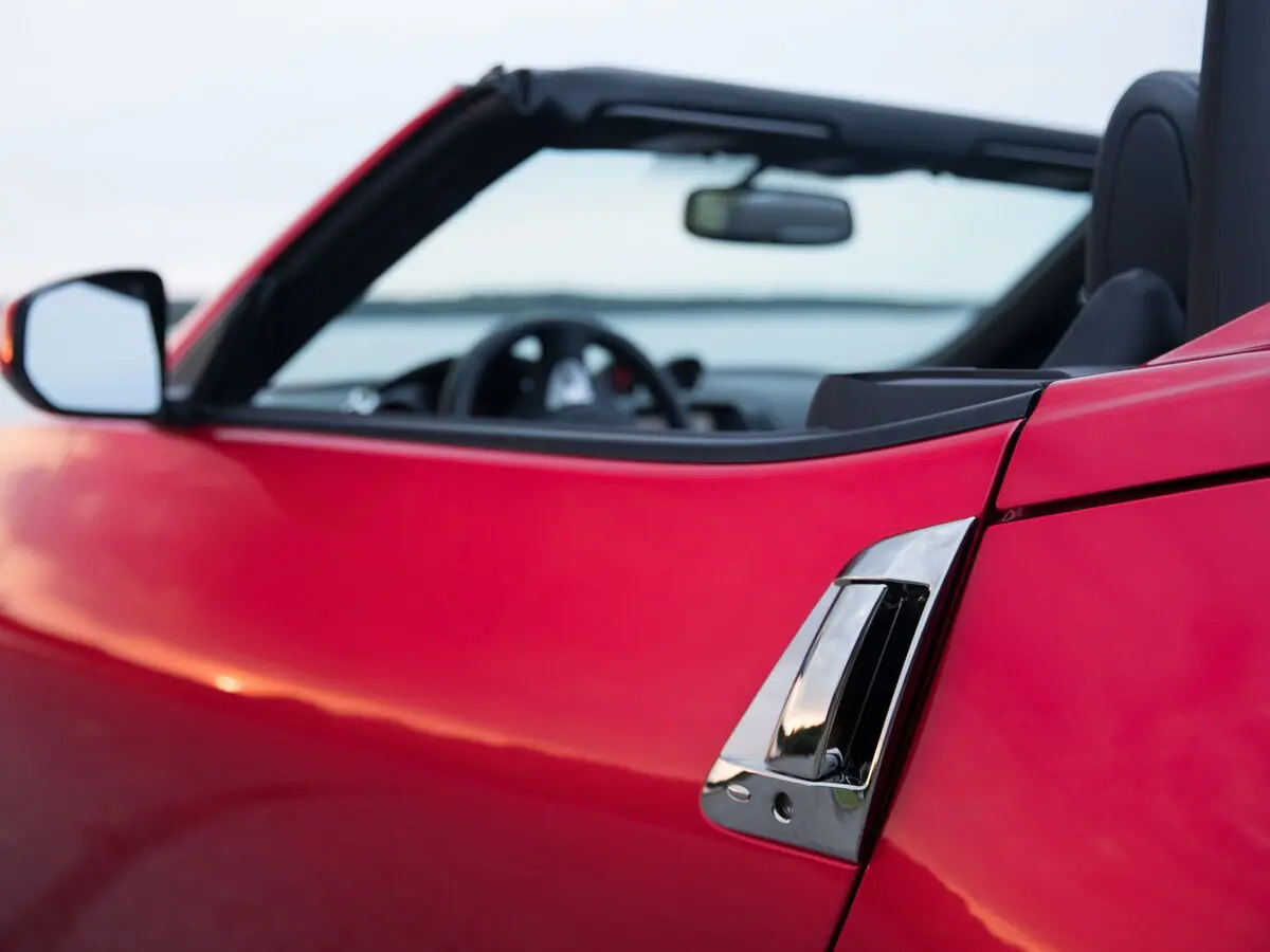Nissan 370Z I Рестайлинг Родстер — сүрөт 15