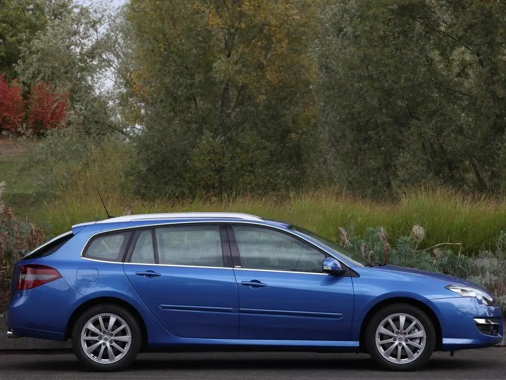 Renault Laguna III Рестайлинг Универсал 5 дв. — photo 2