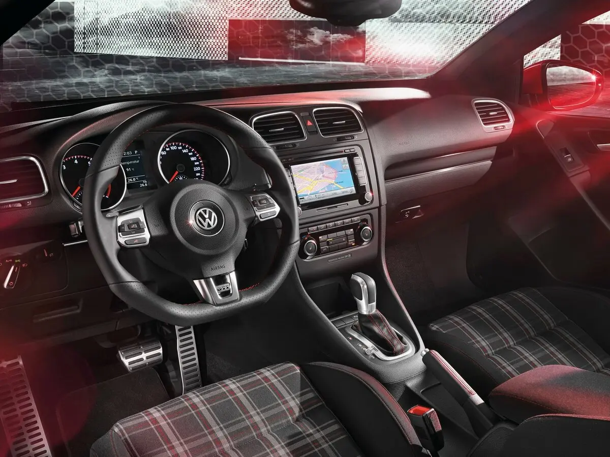 Volkswagen Golf GTI VI Кабриолет — 照片 8