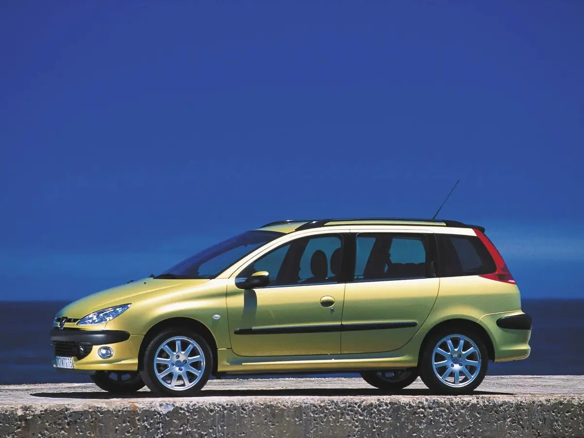 Peugeot 206 1998 – 2012 Универсал 5 дв. — сүрөт 2