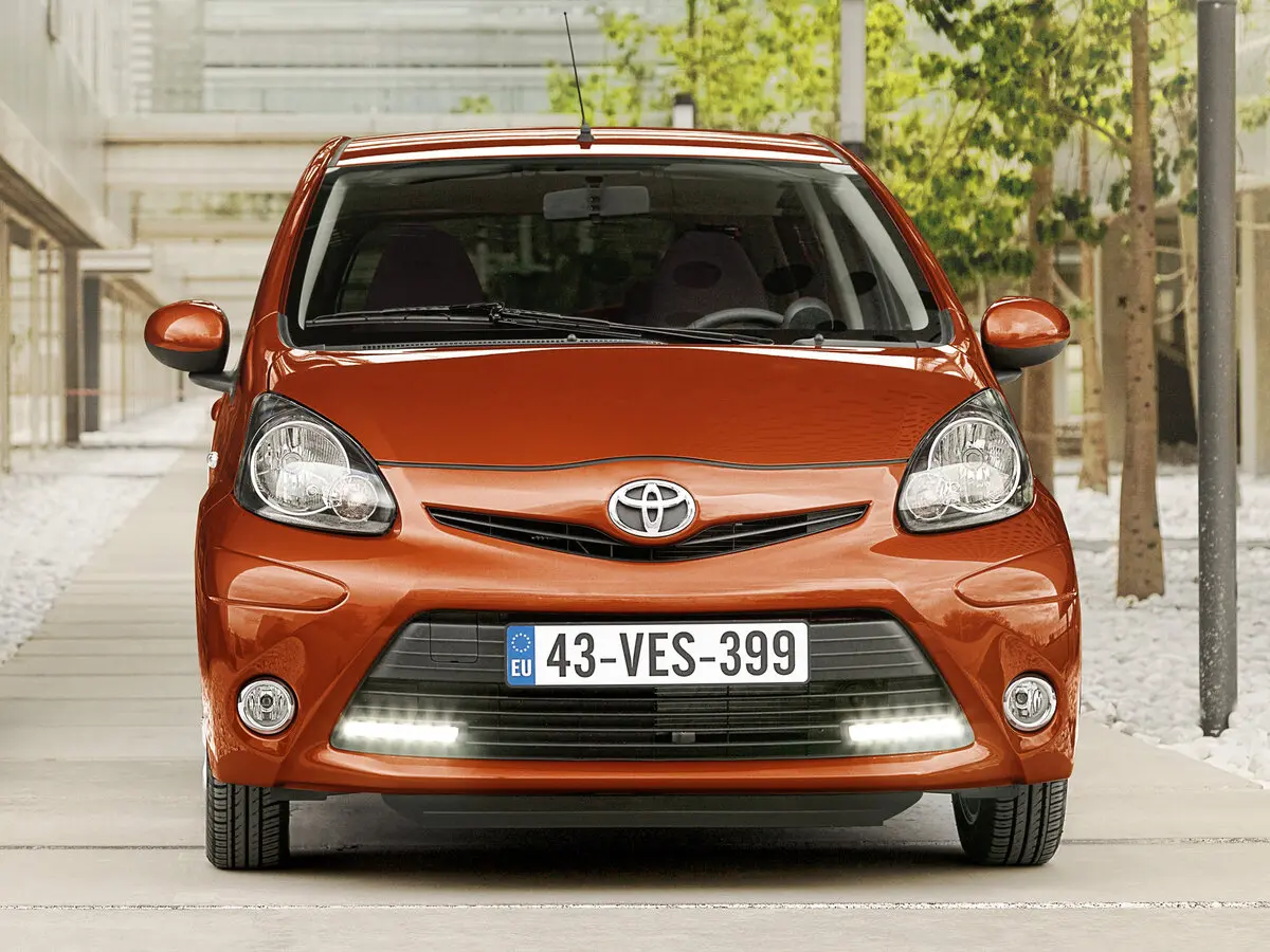 Toyota Aygo I Рестайлинг 2 Хэтчбек 5 дв. — сүрөт 3