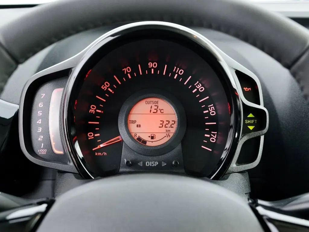 Toyota Aygo II Хэтчбек 5 дв. — сүрөт 8