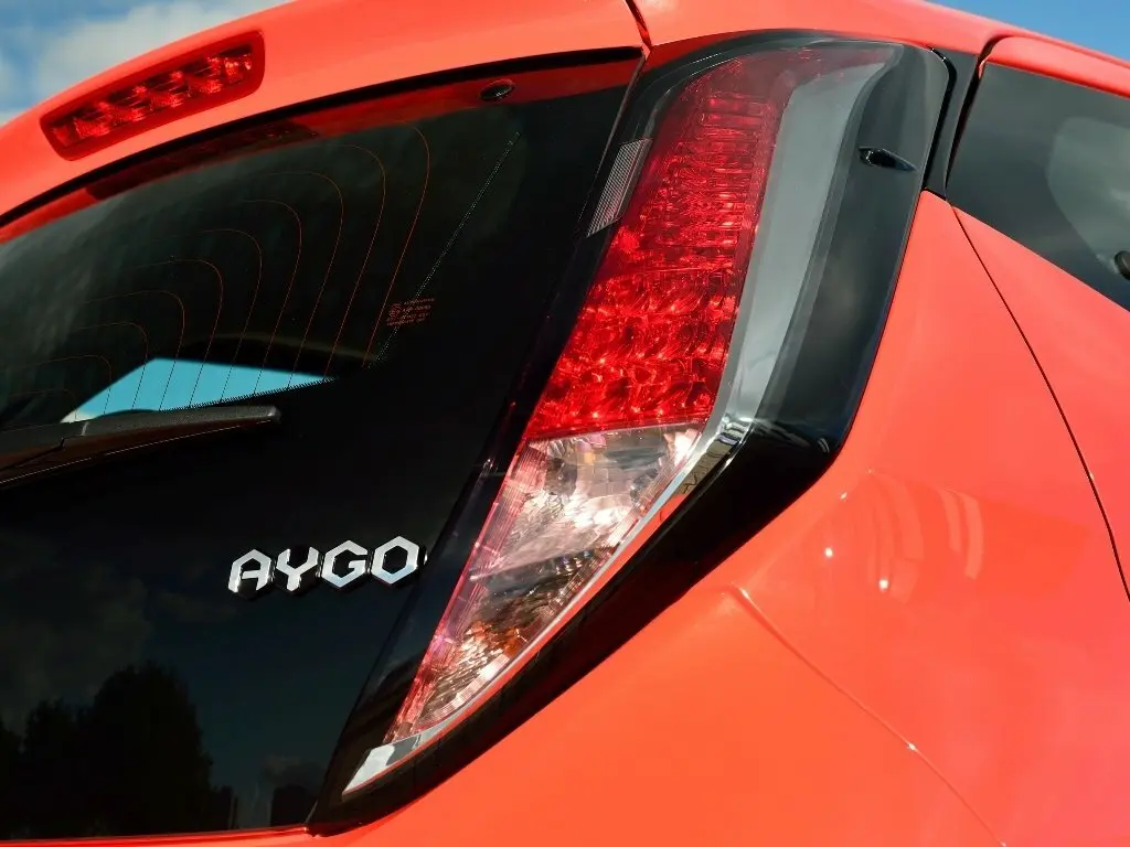 Toyota Aygo II Хэтчбек 5 дв. — сүрөт 14