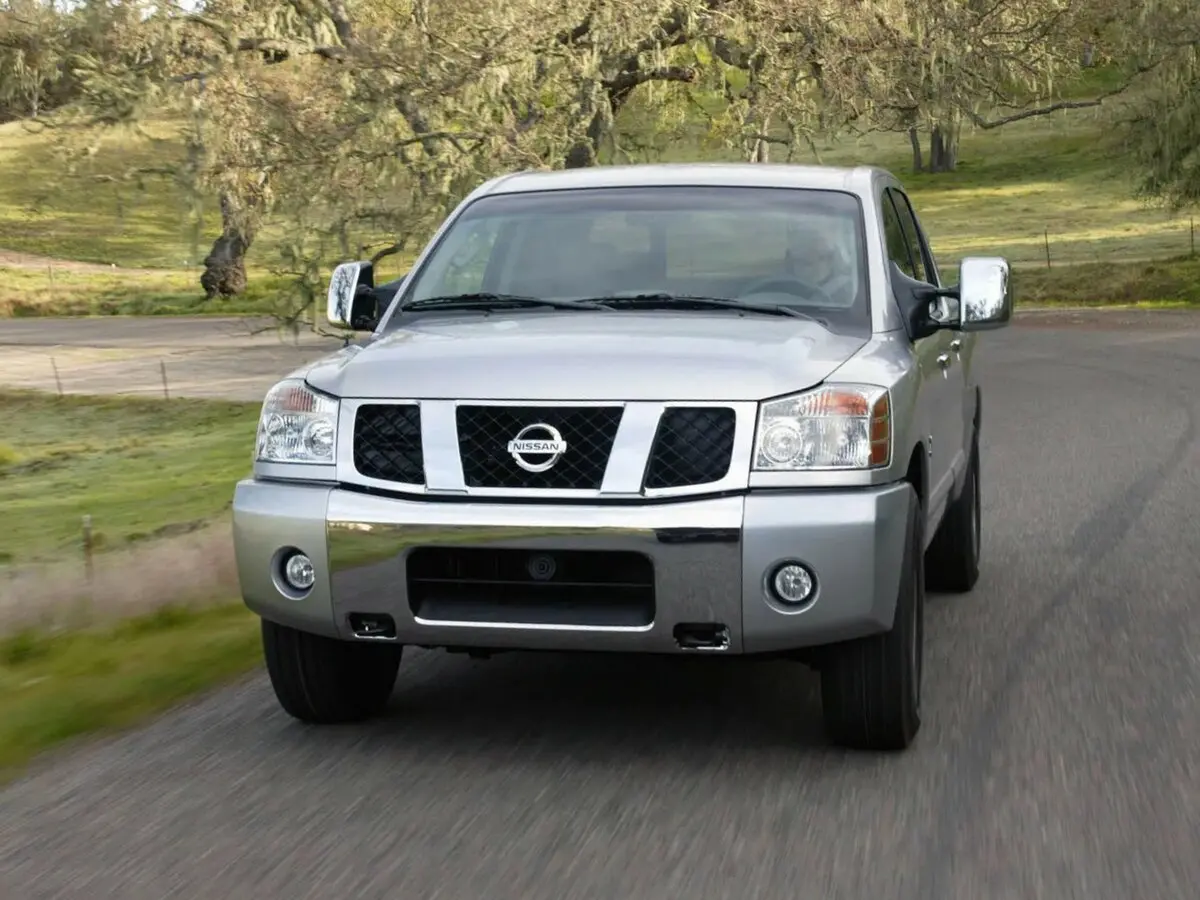 Nissan Titan I Пикап Двойная кабина — сүрөт 3