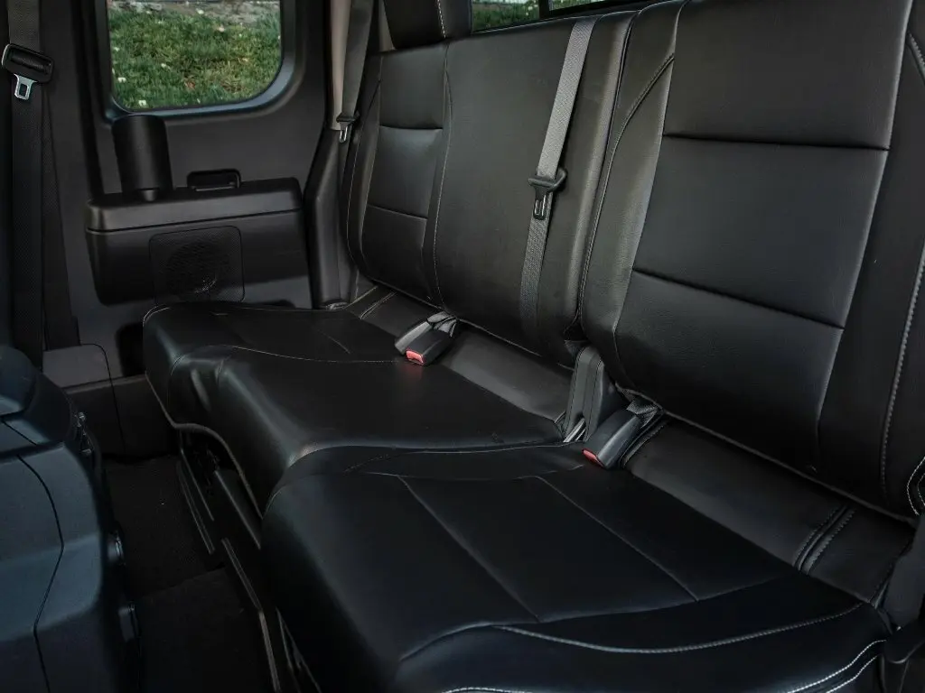 Nissan Titan I Рестайлинг Пикап Полуторная кабина — сүрөт 7