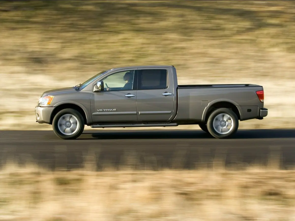 Nissan Titan I Рестайлинг Пикап Двойная кабина — сүрөт 2