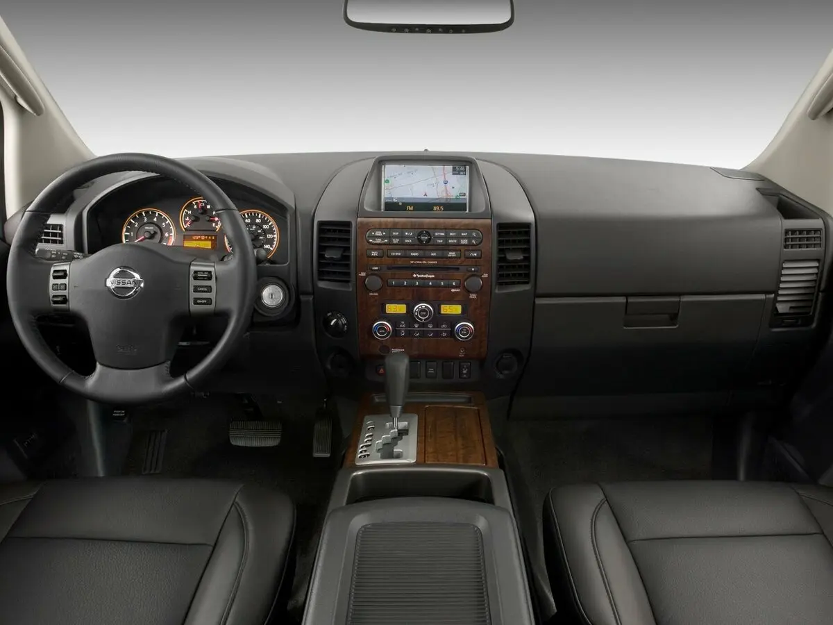 Nissan Titan I Рестайлинг Пикап Двойная кабина — сүрөт 5