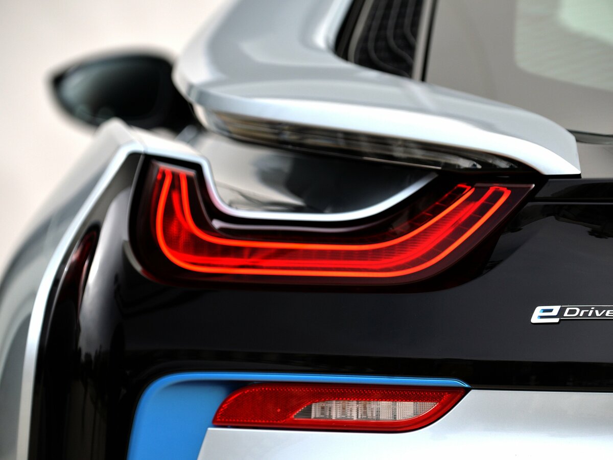 BMW i8 I Купе