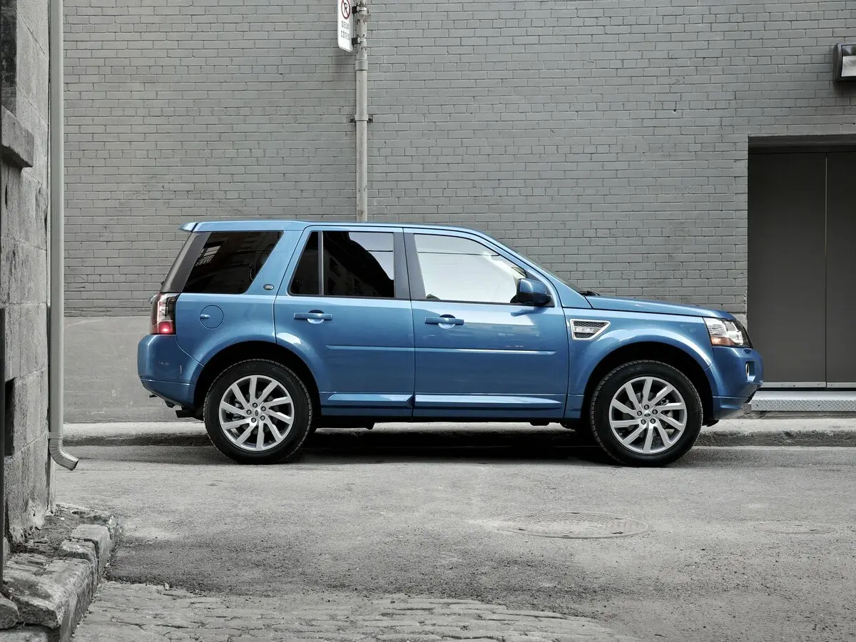 Land Rover Freelander II Рестайлинг 2 Внедорожник 5 дв. — photo 2