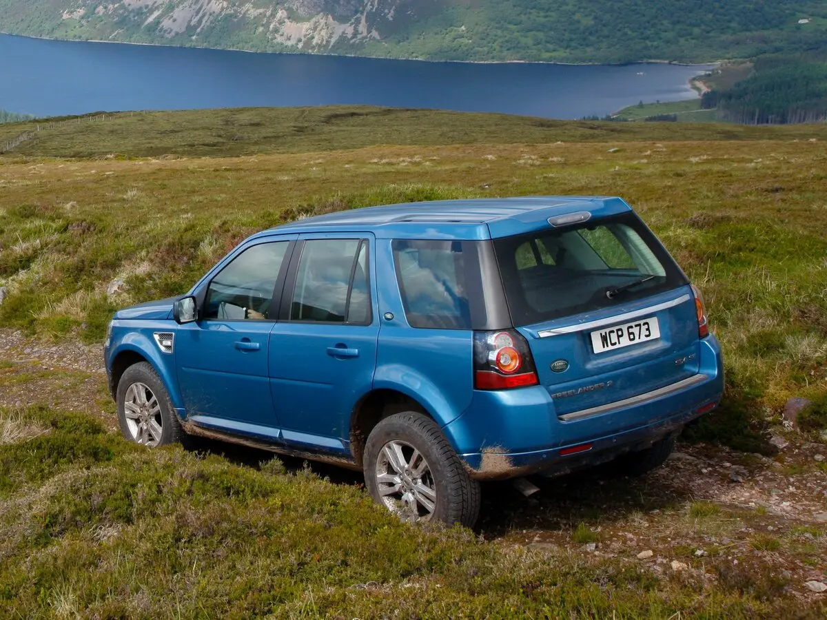 Land Rover Freelander II Рестайлинг 2 Внедорожник 5 дв. — photo 5