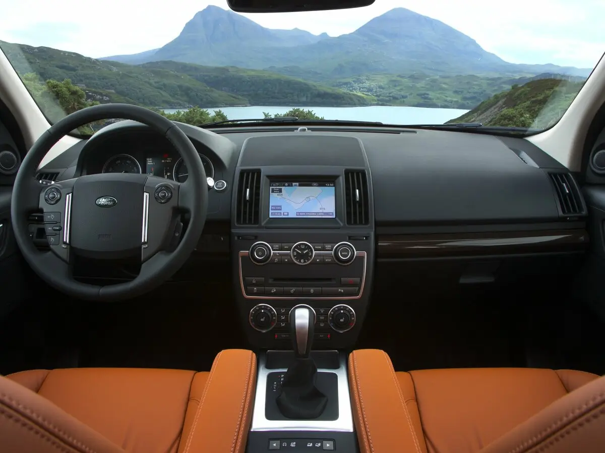 Land Rover Freelander II Рестайлинг 2 Внедорожник 5 дв. — photo 6