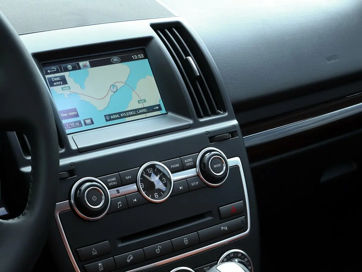 Land Rover Freelander II Рестайлинг 2 Внедорожник 5 дв. — photo 12