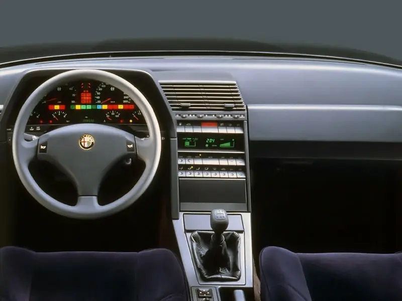 Alfa Romeo 164 I Седан — сүрөт 4