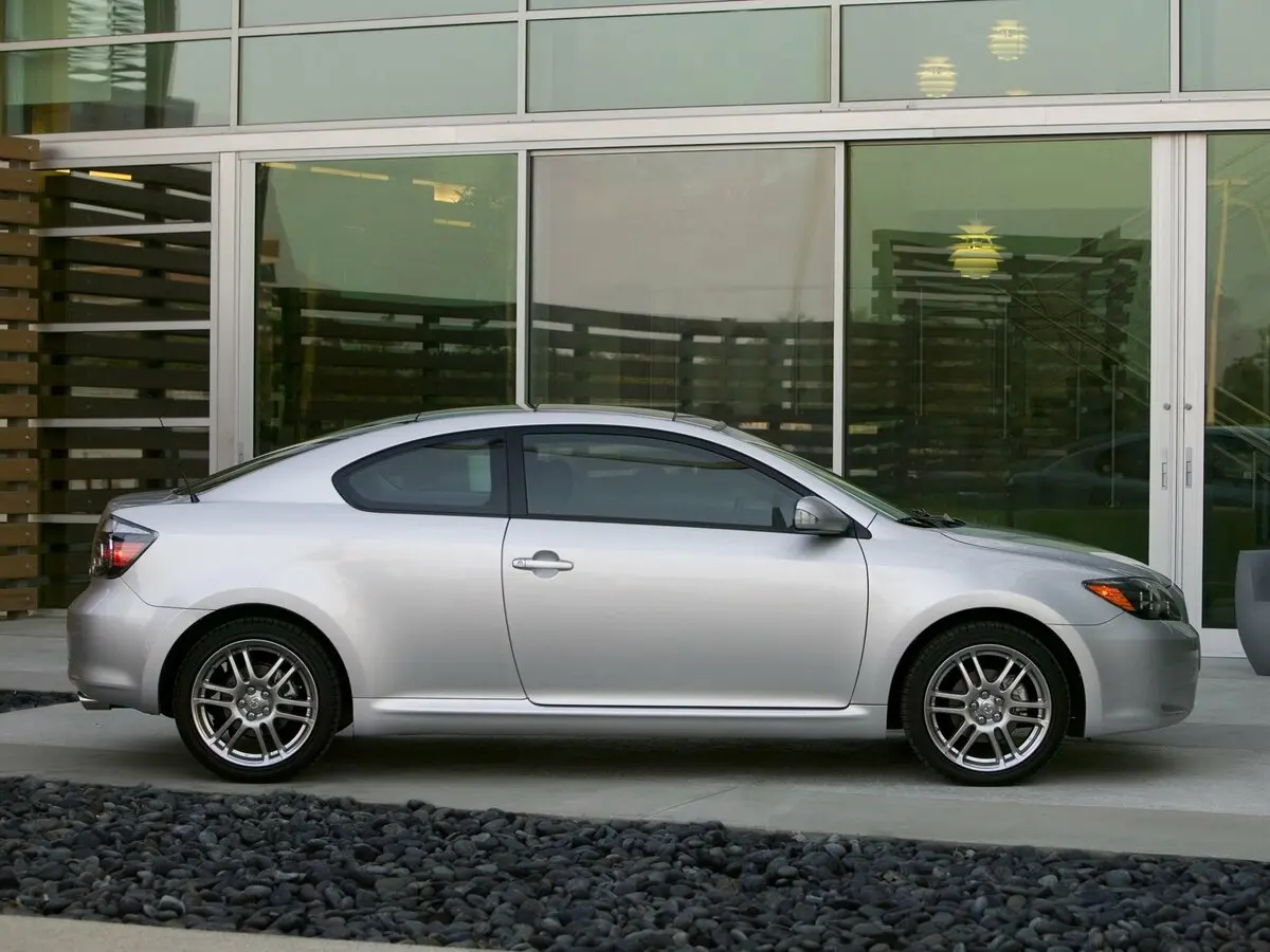 Scion tC I Рестайлинг Купе — сүрөт 2