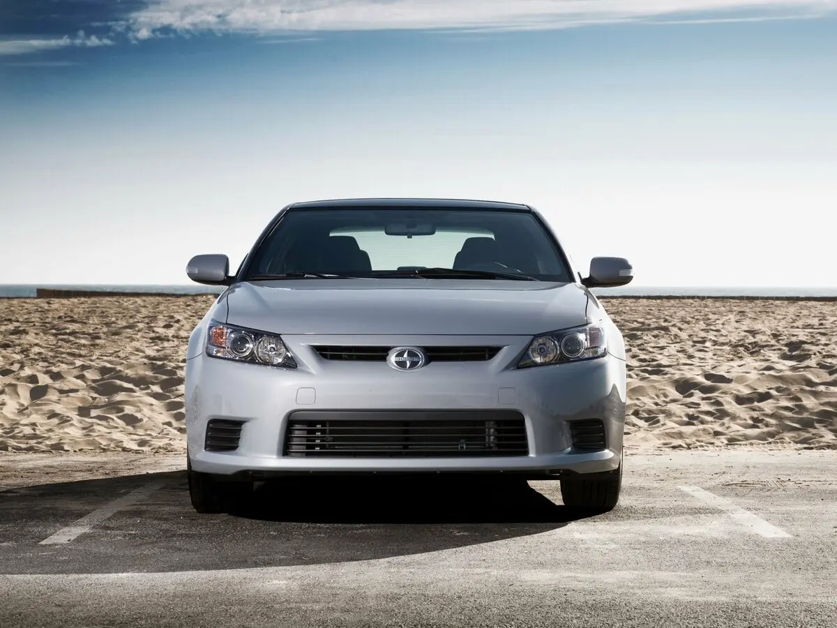 Scion tC II Купе — photo 3
