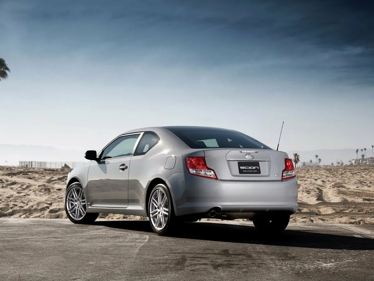 Scion tC II Купе — photo 5