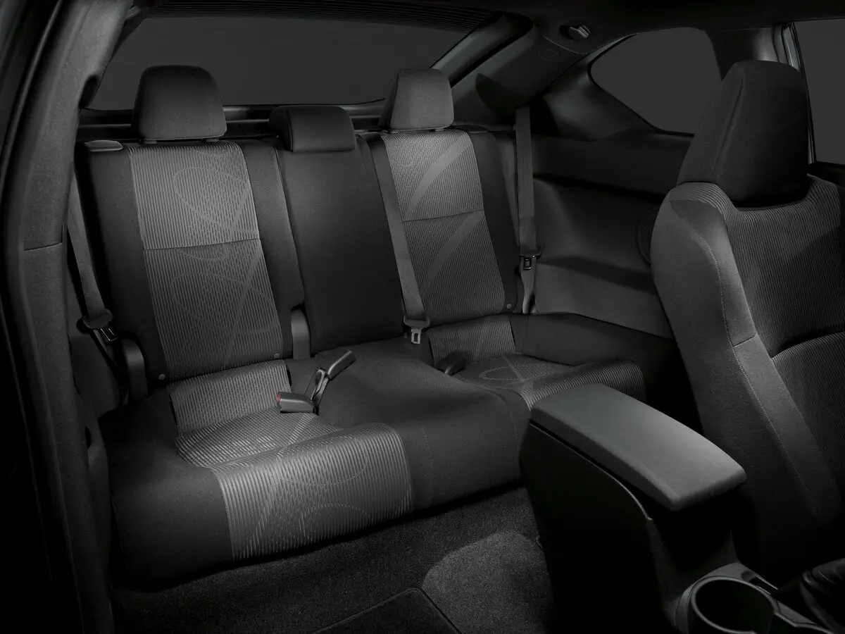Scion tC II Купе — photo 9