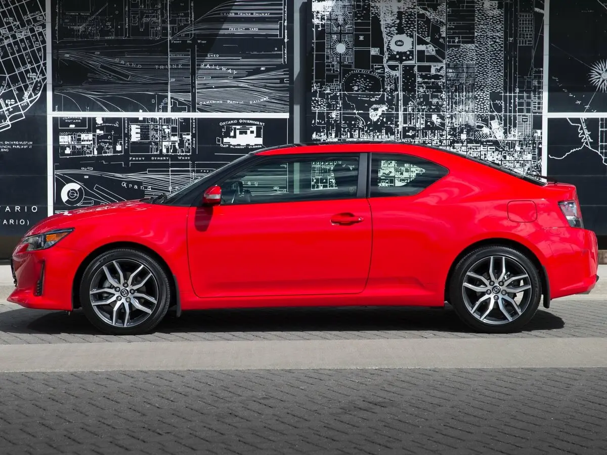 Scion tC II Рестайлинг Купе — сүрөт 2