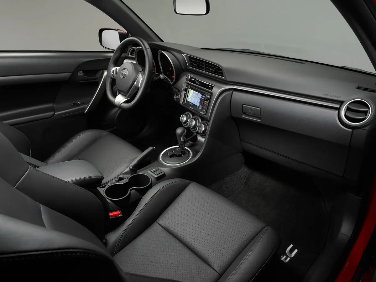 Scion tC II Рестайлинг Купе — сүрөт 7