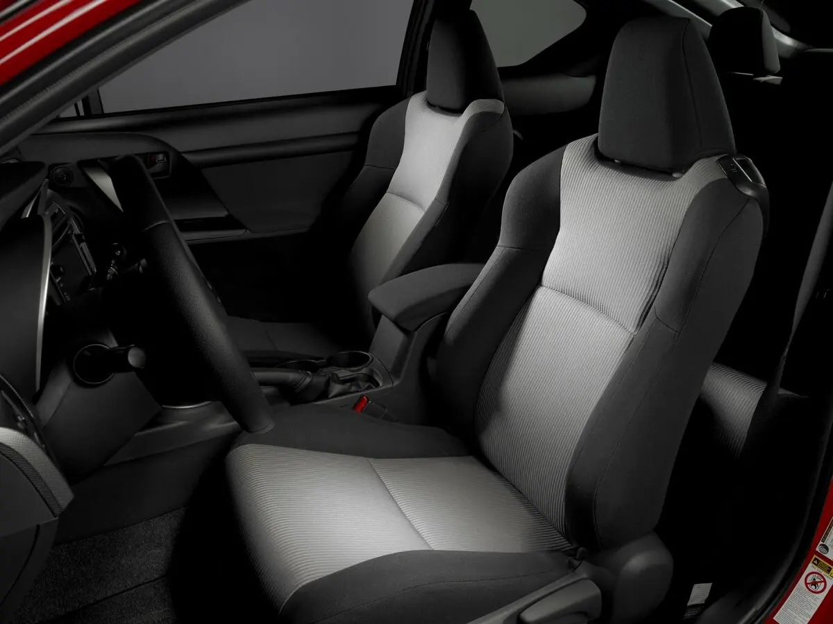 Scion tC II Рестайлинг Купе — сүрөт 8