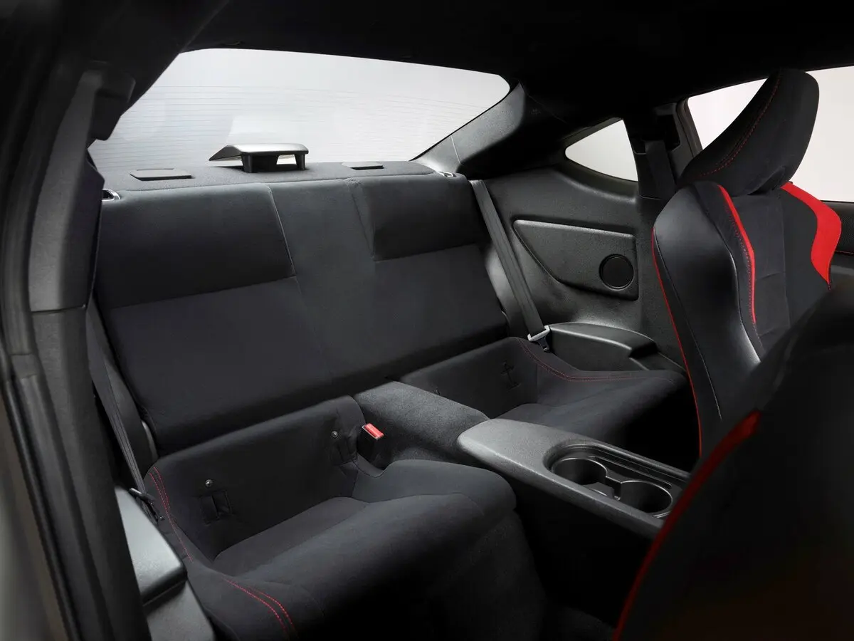 Scion FR-S 2012 – 2016 Купе — 照片 11