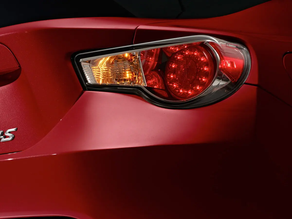 Scion FR-S 2012 – 2016 Купе — 照片 13