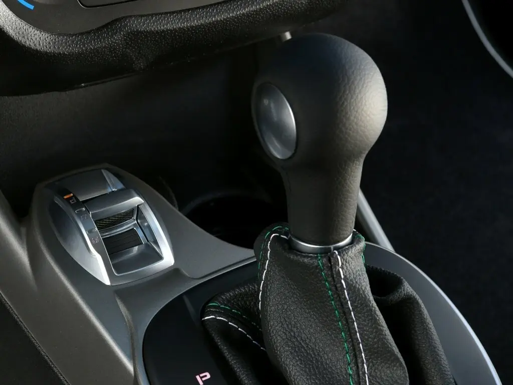 Alfa Romeo MiTo I Рестайлинг Хэтчбек 3 дв. — сүрөт 11