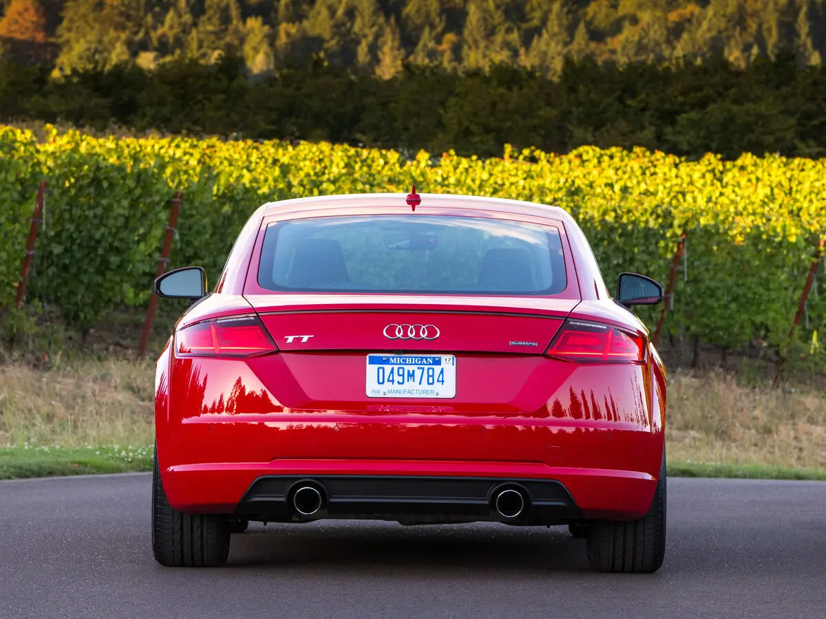 Audi TT III (8S) Купе — photo 4