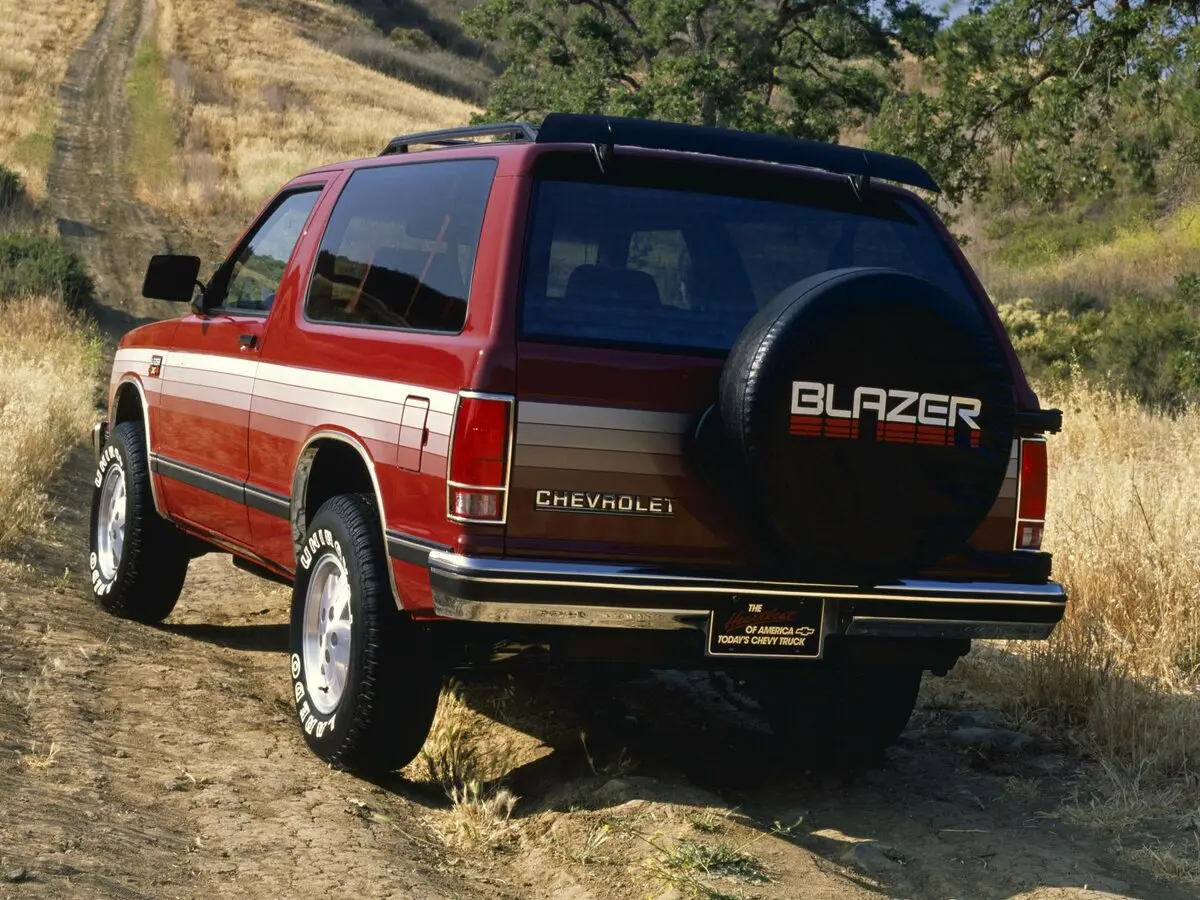 Chevrolet Blazer I Внедорожник 3 дв. — сүрөт 4