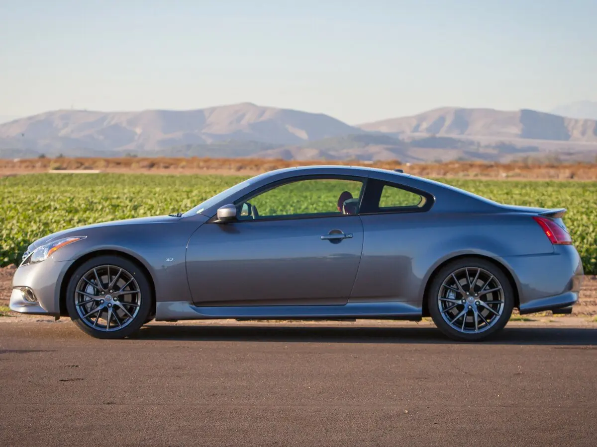 Infiniti Q60 I Купе — photo 2
