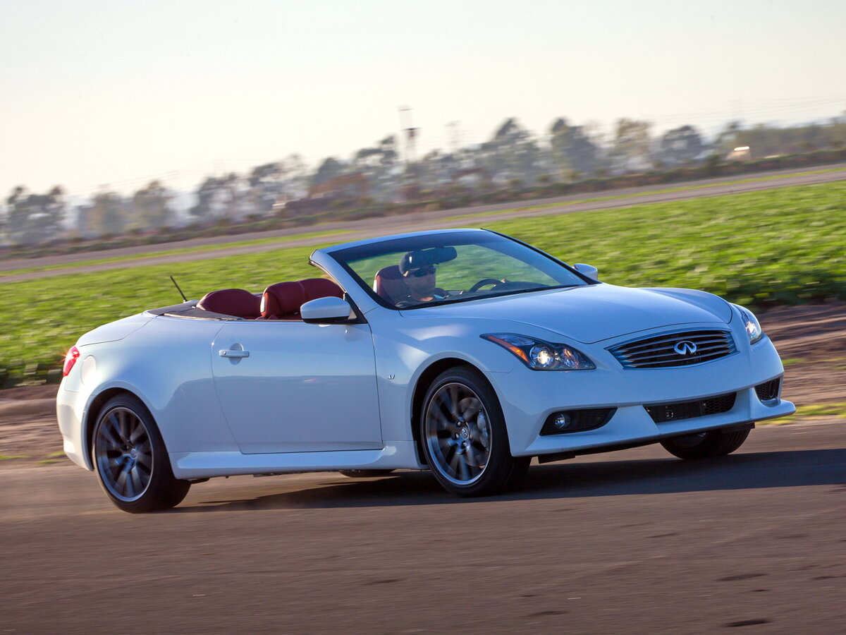 Infiniti Q60 I
