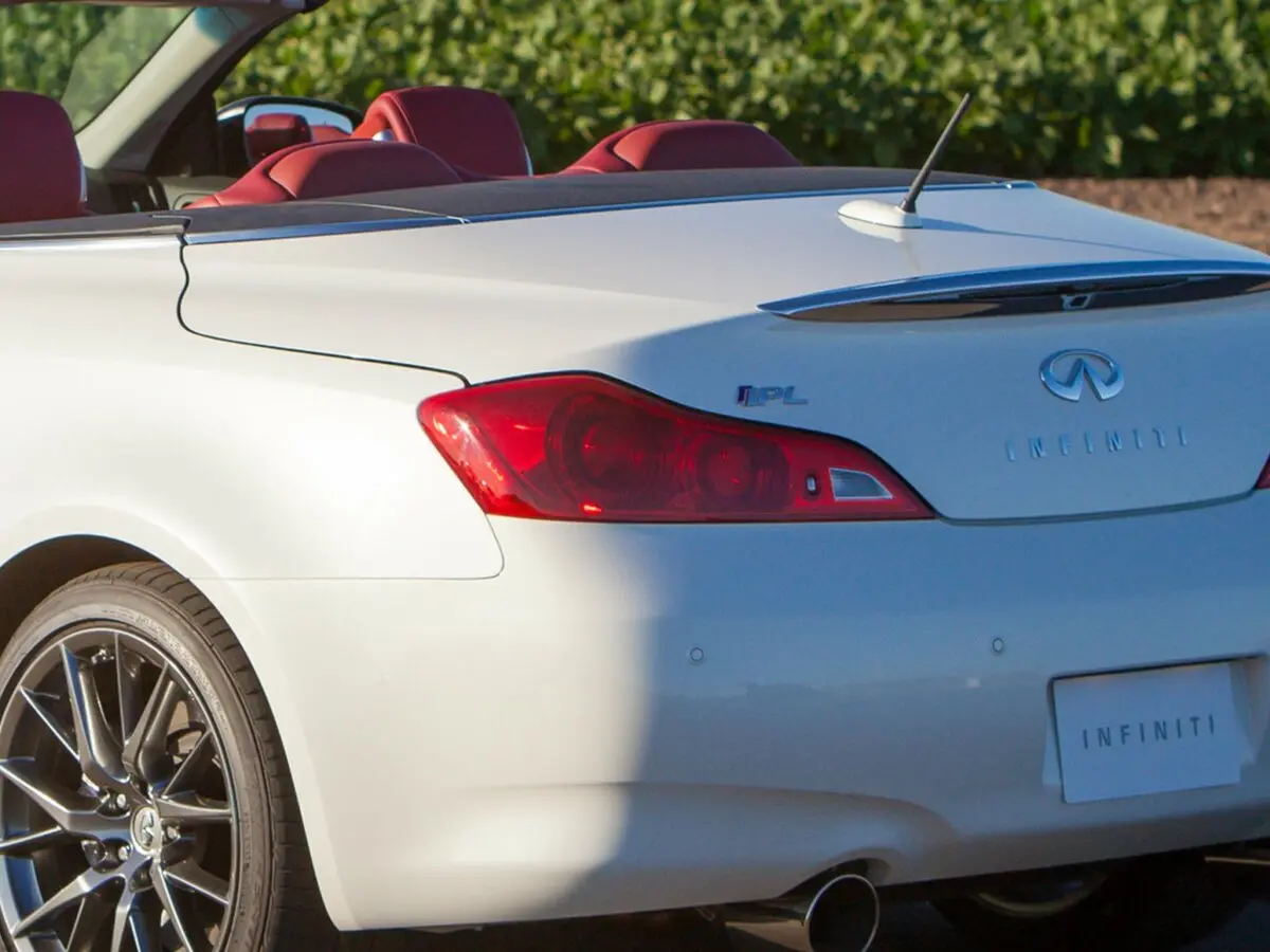 Infiniti Q60 I Кабриолет — сүрөт 11
