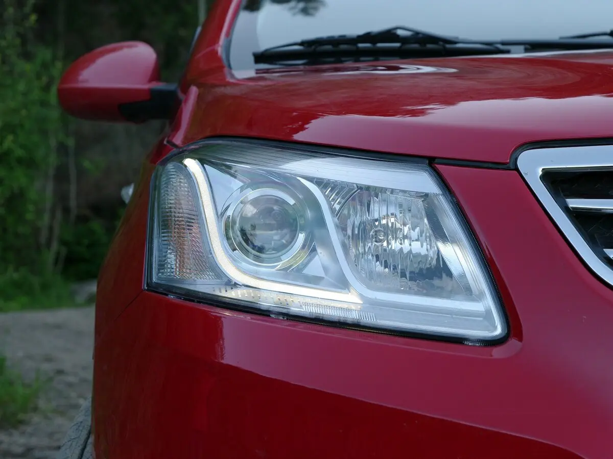 Chery Bonus 3 (E3/A19) 2014 – 2017 Седан — сүрөт 14
