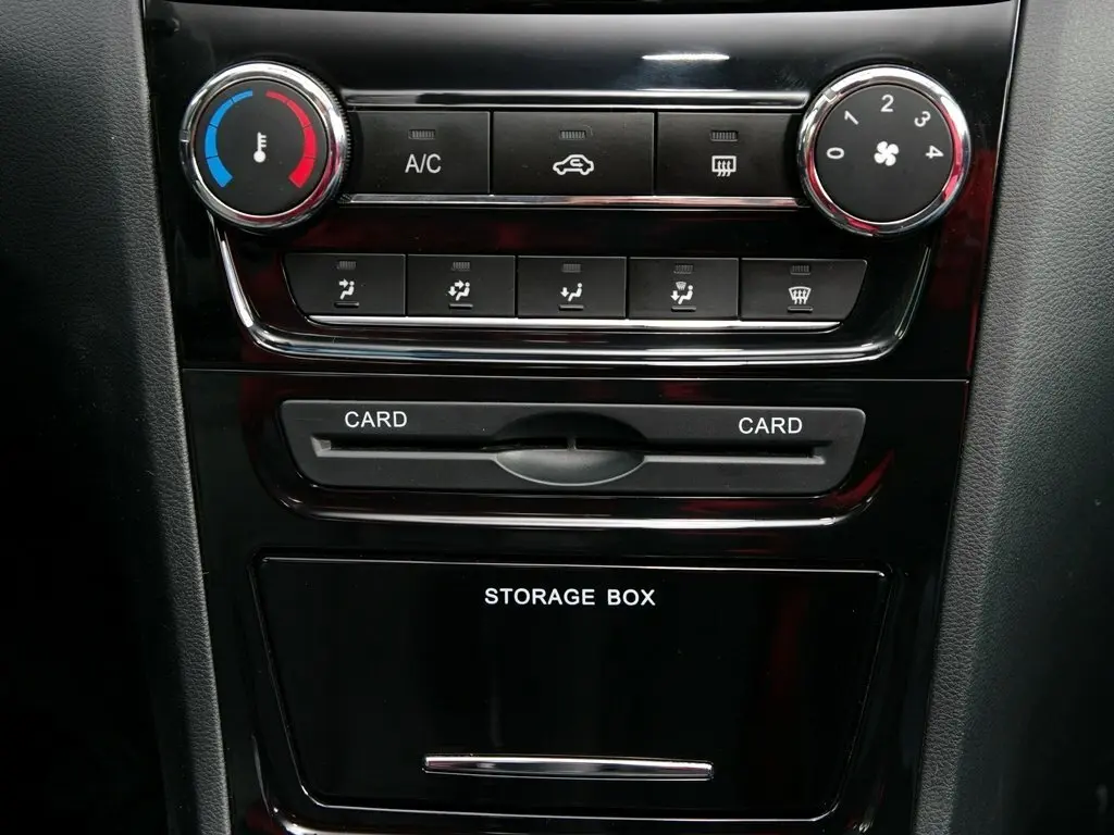 Chery Bonus 3 (E3/A19) 2014 – 2017 Седан — сүрөт 16