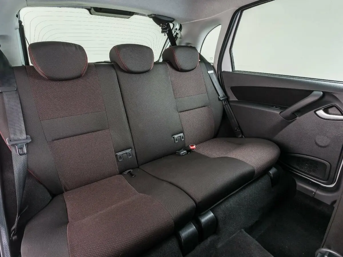 Lada (ВАЗ) Kalina II Хэтчбек 5 дв. Sport — сүрөт 8