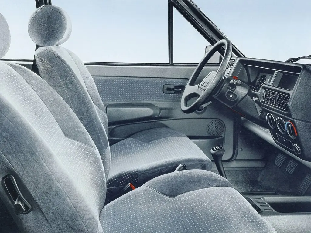Ford Fiesta Mk2 Хэтчбек 3 дв. — сүрөт 4