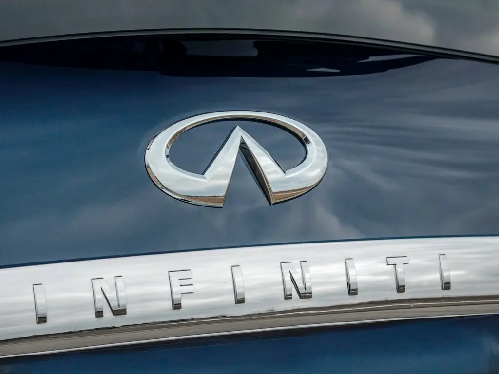 Infiniti QX80 I Внедорожник 5 дв. — сүрөт 10